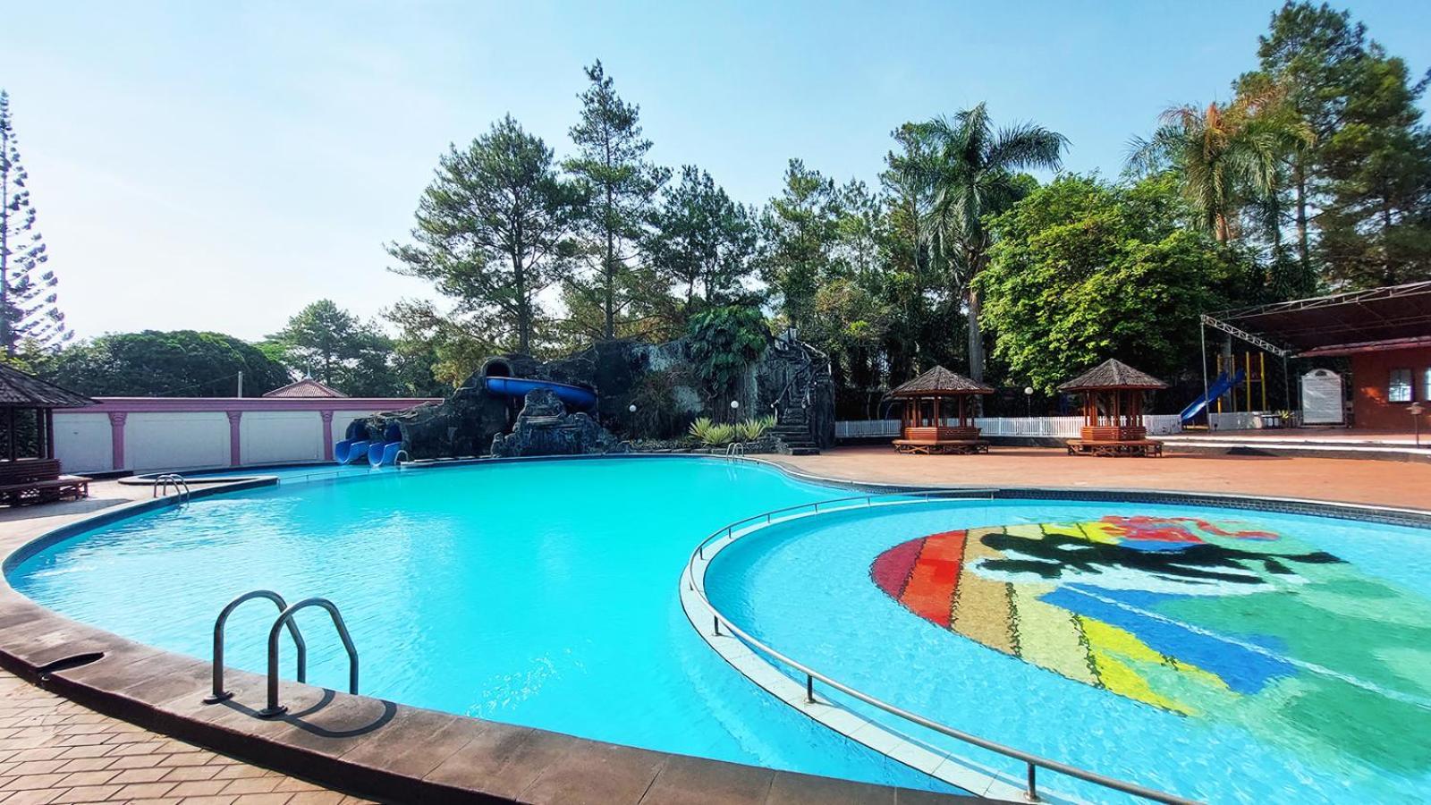 Jatinangor National Golf & Resort Buitenkant foto