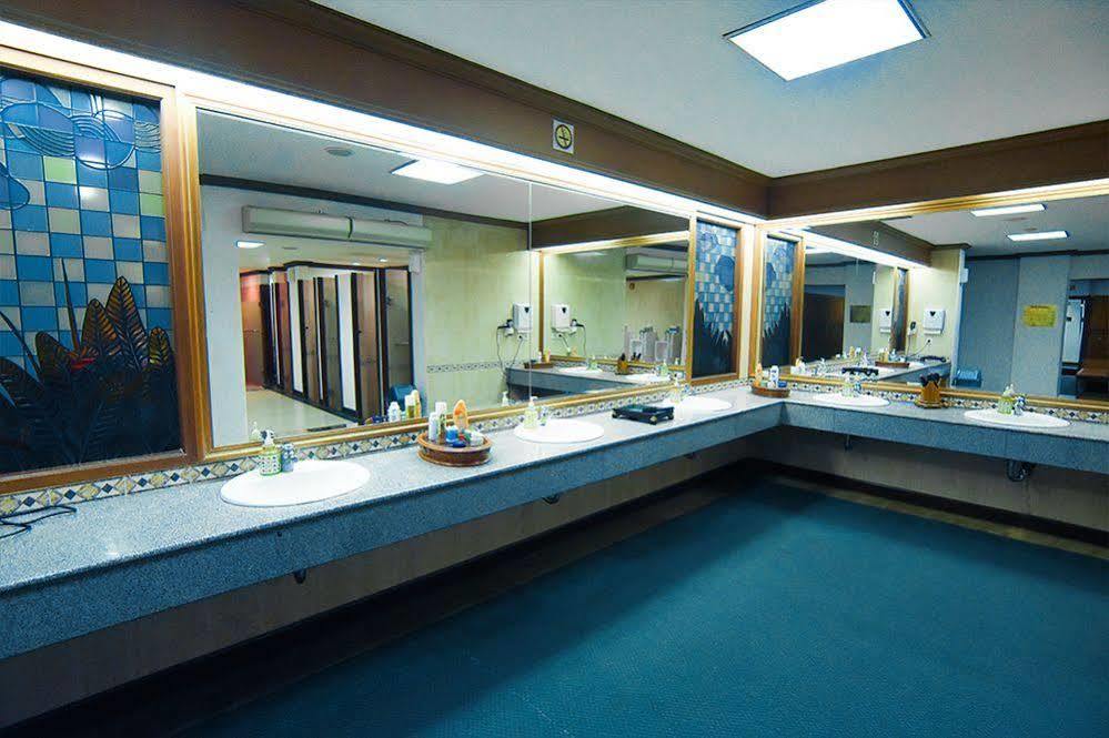 Jatinangor National Golf & Resort Buitenkant foto